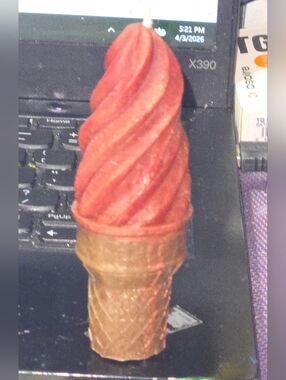 Very Cute Ice Cream Cone Candle